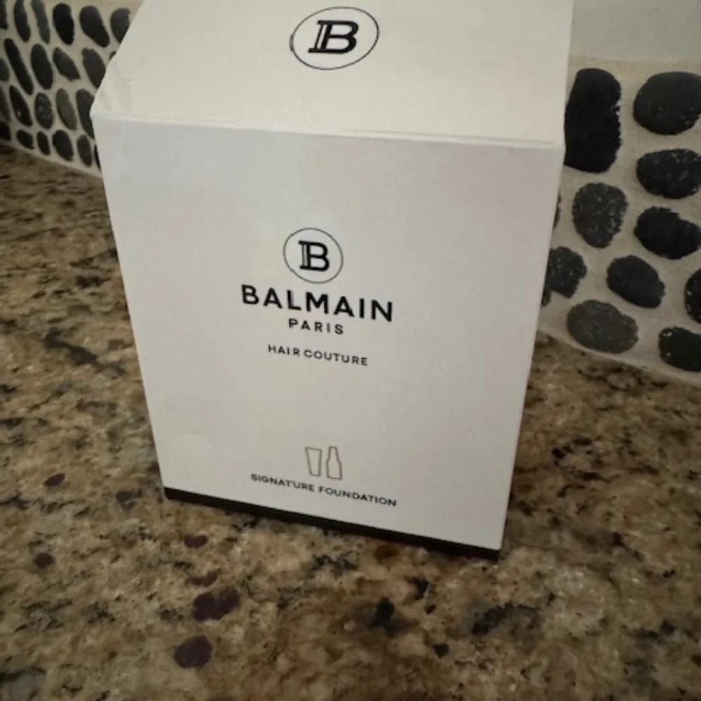 Empty Balmain box - Picture 1 of 3